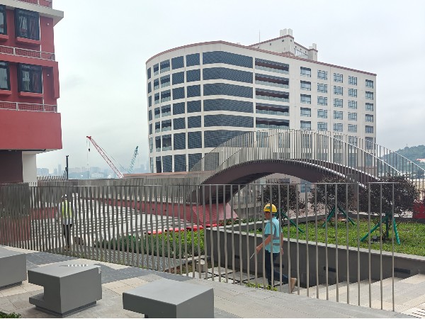 喜師傅 × 澳門(mén)新永和公租房：304 不銹鋼護(hù)欄筑就灣區(qū)安居 “幸福防線(xiàn)”