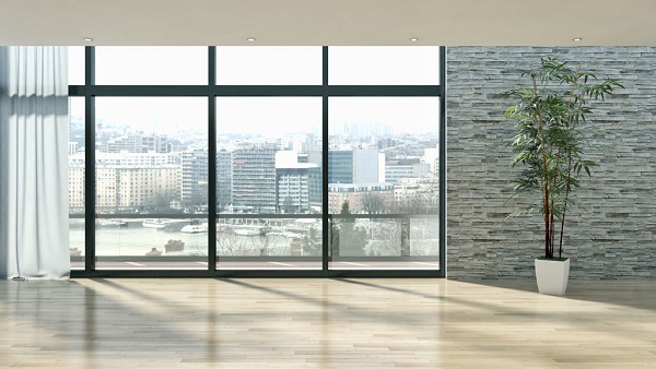 落地窗前要不要裝不銹鋼護(hù)欄？